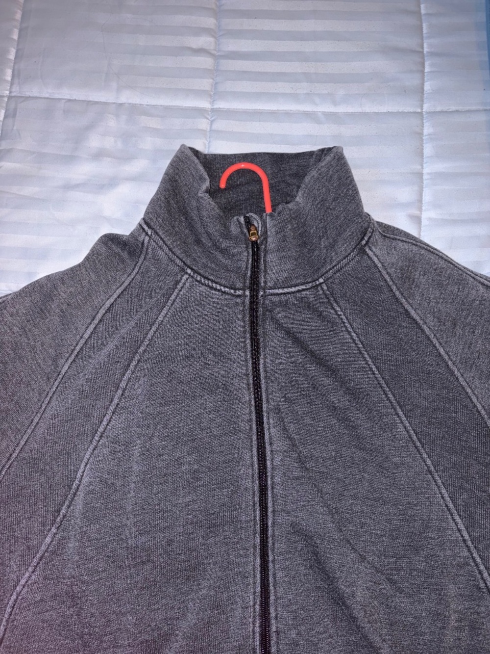 Womens Zip up sweatshirt - Picture 4 of 6